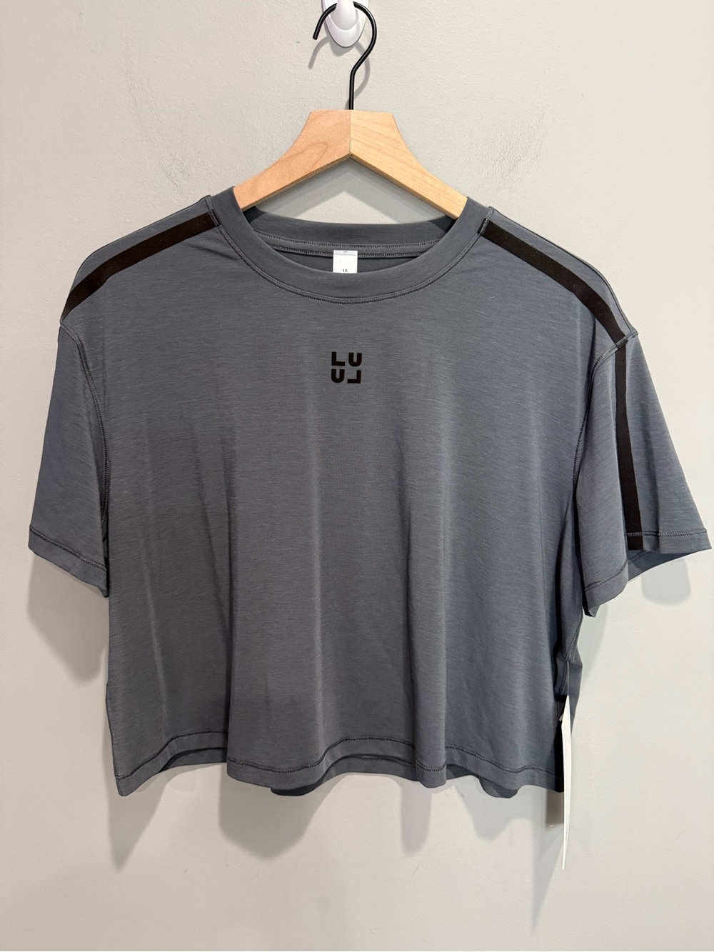 Lululemon Jersey Training Crop Short Sleeve Flock Coal Grey 10 NWT